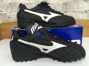 mizuno astro turf football trainers
