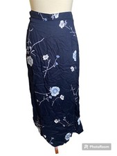 Vintage 90s Blue Floral Maxi Skirt With White And Blue Flowers. Back Zipper