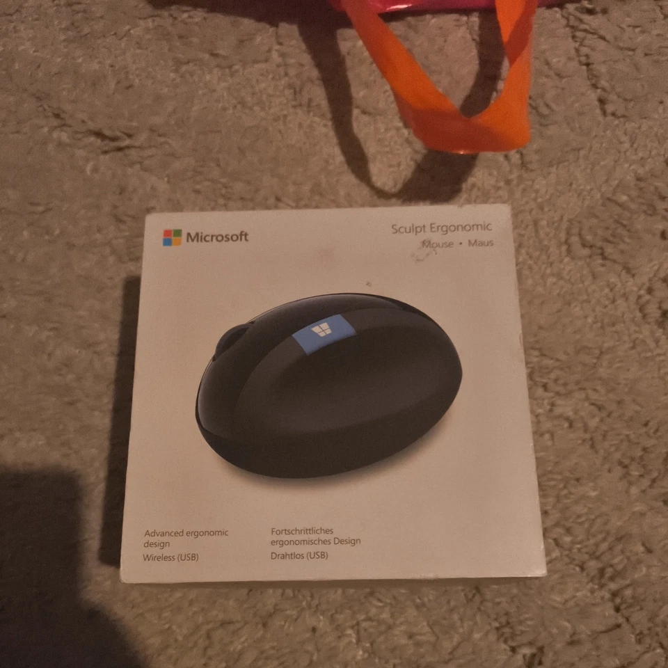 Microsoft Sculpt Ergonomische Maus Schwarz mit ovp