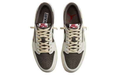 Size 9.5 - Jordan 1 Low OG x Travis Scott Reverse Mocha for sale