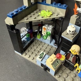 LEGO Harry Potter: Knockturn Alley (4720) Complete, with instructions, no box