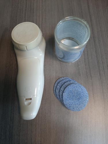 Neutrogena Microdermabrasion System Facial Brush with Head 5 Puffs Pads WORKS