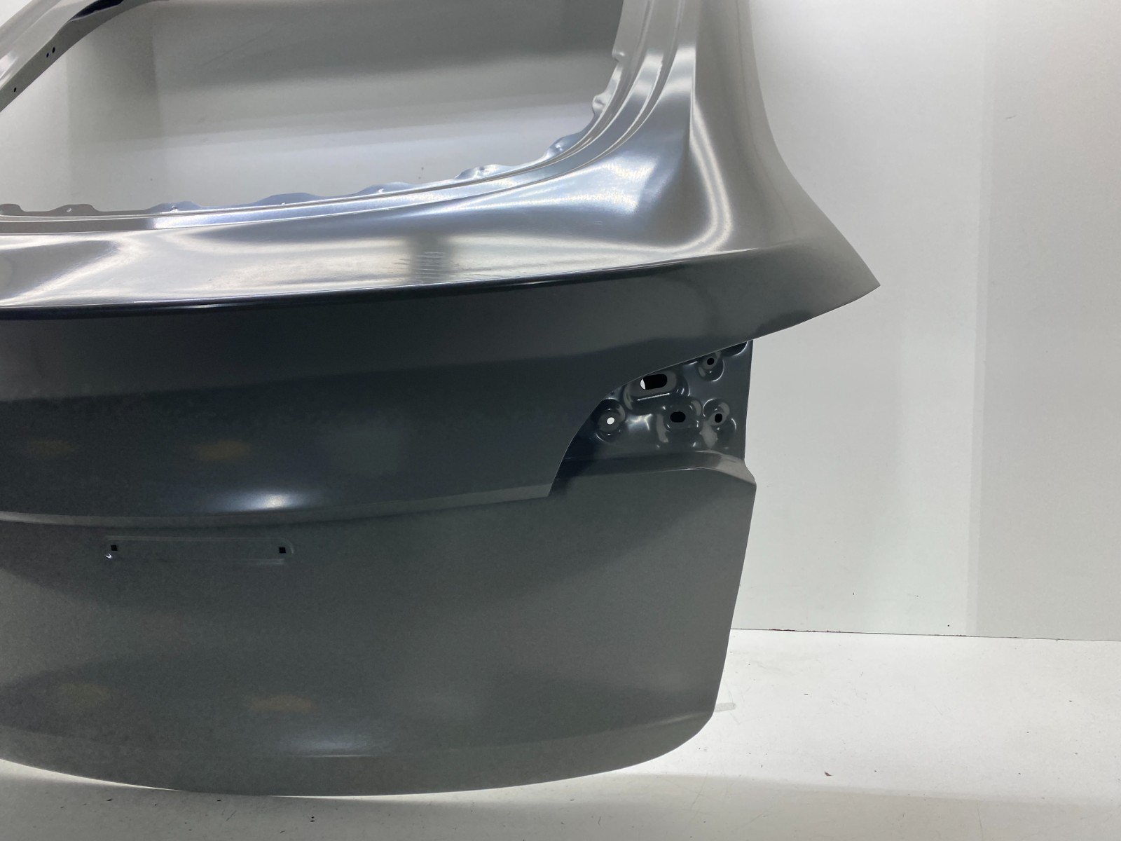⭕ 20-24 Model Y Rear Liftgate Hatch Trunk Lid Tailgate Shell Primed 1493410-S0-A