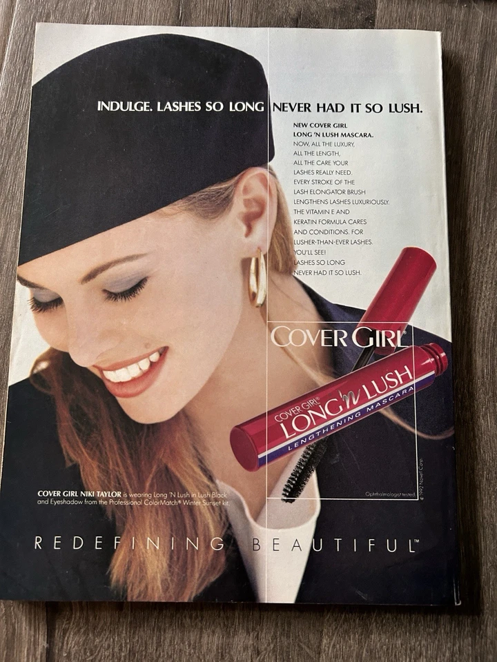 1992 NOVEMBER COSMOPOLITAN MAGAZINE - KAREN MULDER, PHOTO BY SCAVULLO - SP 3180 - Image 2 of 3