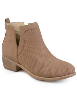 JOURNEE COLLECTION Womens Beige Split Pin Hole Texture Lainee Almond Boots 6.5 M