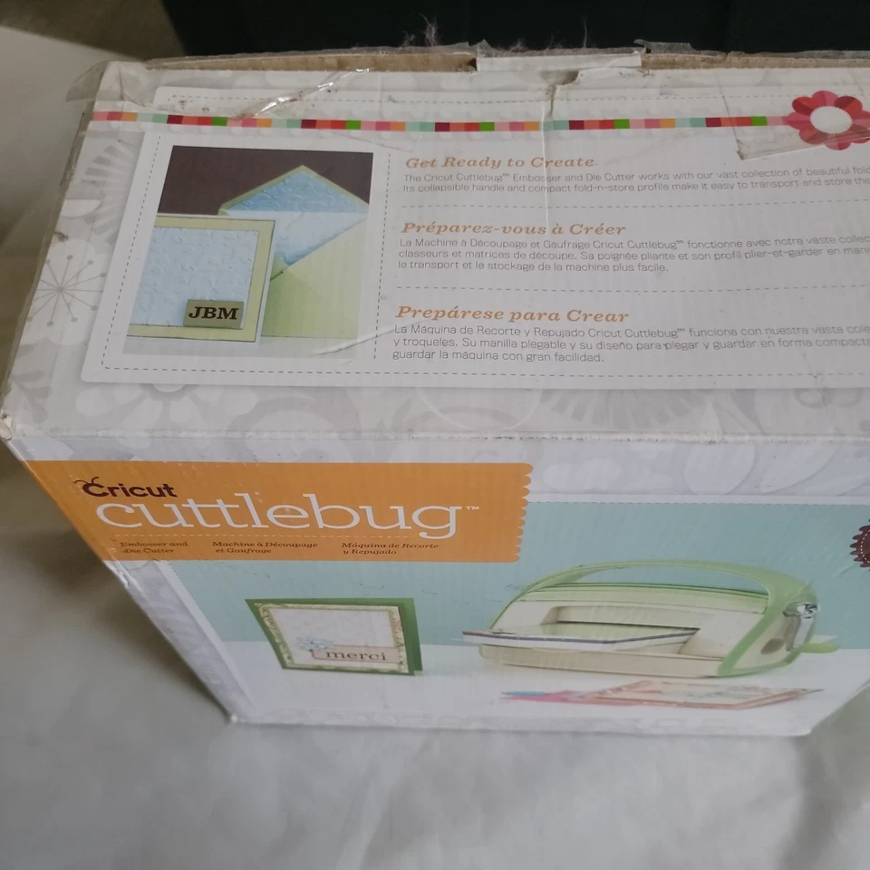 Original Cricut Cuttlebug Die Cutting and Embossing Machine. - Image 3 of 4