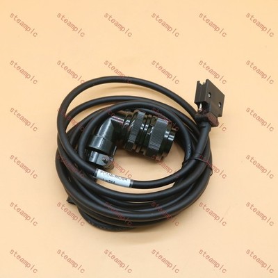 New Mitsubishi 1PS IN BOX M64 system servo motor FCUA-RO84 3M cable FAST SHIP