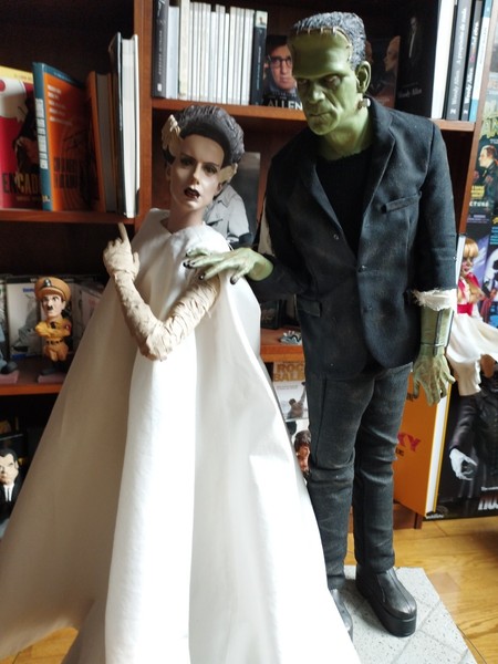 Frankenstein and His Bride Limited Edition Premium Format Statues by Sideshow
