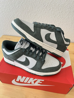 Nike Dunk Low Retro Next Nature Vintage Green Women Size 8.5 Tried On BRAND NEW