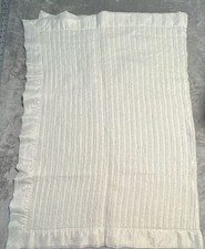 Beacon Manufacturing Company Vintage Baby Blanket White Satin Trim baby cottage