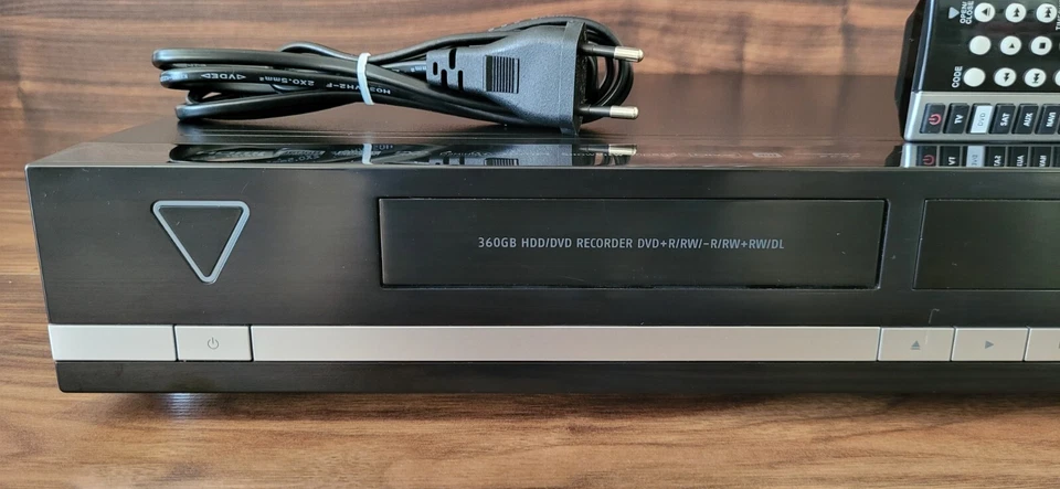 Tevion MD82000 DVD Recorder Festplatten-Recorder 12 Monate Garantie #971 - Bild 4 von 4