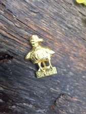 Vintage Ergee Clothing Badge Pin. Gold Colour