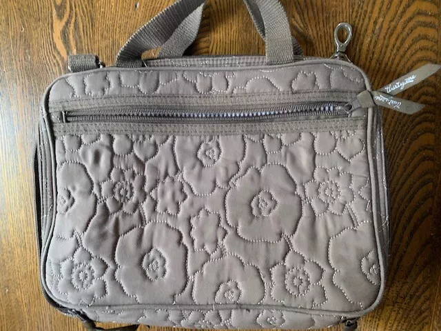 Zippered cosmetic bag store
