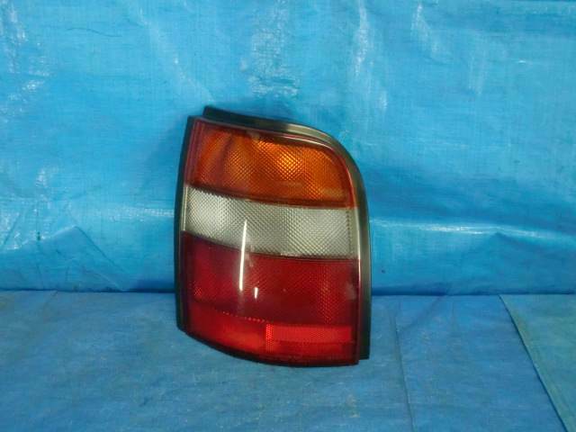JDM NISSAN K11 MARCH Micra ZENKI Tail lights Left side B6555