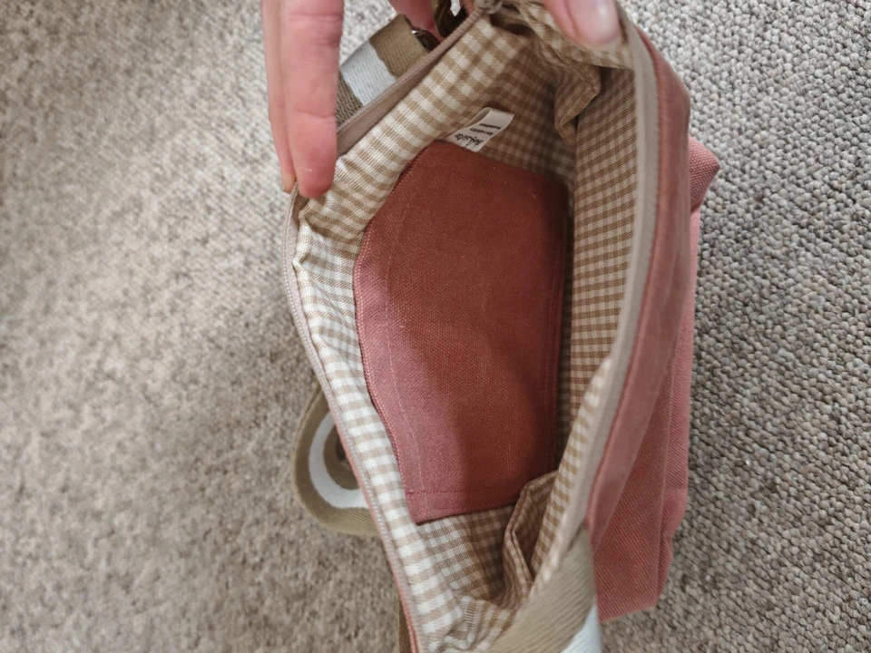 Annie with Alex bag - Image 3 of 4