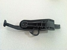 2004-2008 BMW 750i 750Li E65 E66 ~ AIR FILTER BOX DUCT TUBE VENT LATCH BRACKET