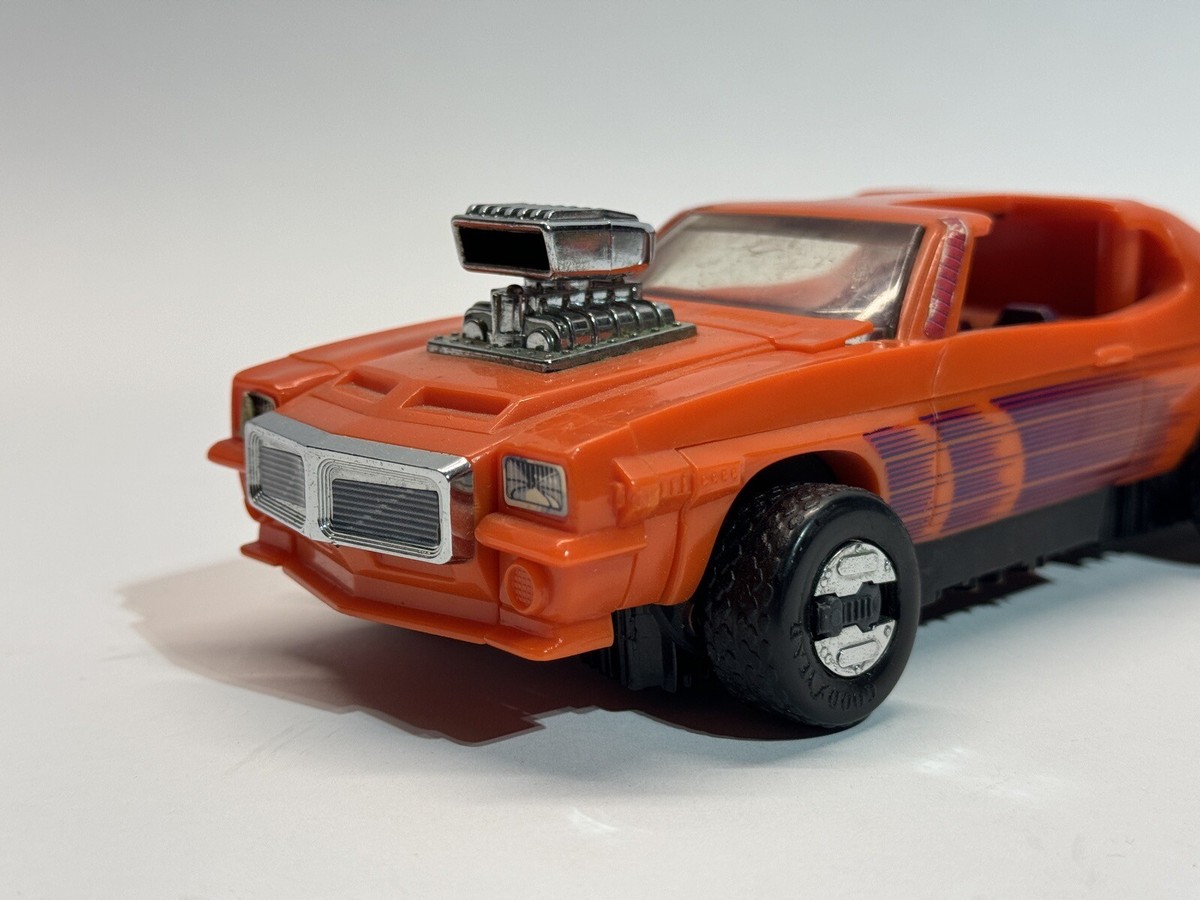 Vintage 1986 M.A.S.K. Stinger Pontiac GTO MASK Tank Car Kenner