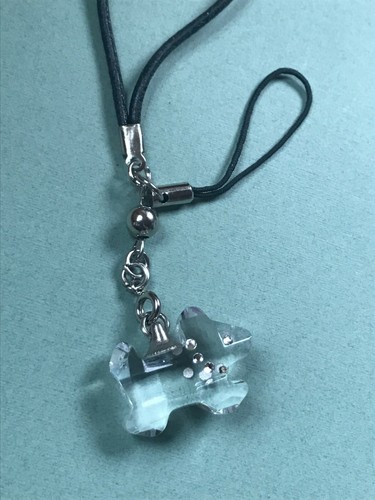 Pequeño perro cachorro de cristal de corte transparente Estate con collar de diamantes de imitación con cadena plateada - Imagen 6 de 7