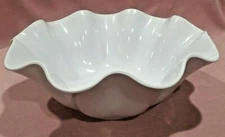 White Melamine Round Ruffle 13 Inch Bowl ~ Serving or Decorative ~ NOT MW Safe