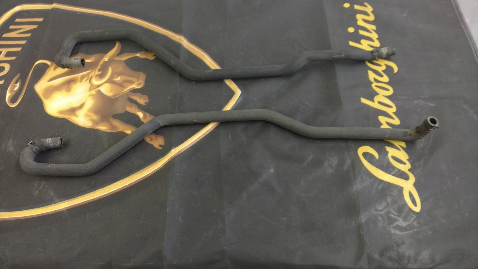 LAMBORGHINI GALLARDO LP550 560 570 COUPE SPYDER HEATING HOSE OEM 400810374 