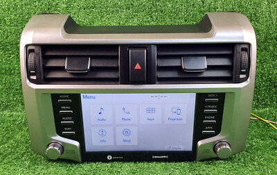 Toyota 4Runner 2019-2022 GrcenotXM HD radio Navgation display