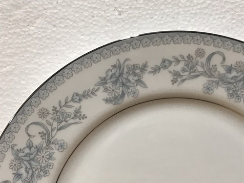 MIKASA Fine China Dresden Rose L9009 10" Dinner Plate Pale Blue - Picture 4 of 7