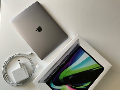 Apple MacBook Pro 13'' 256GB 2022 M2 MNEH3D/A A2338 Bildschirm defekt