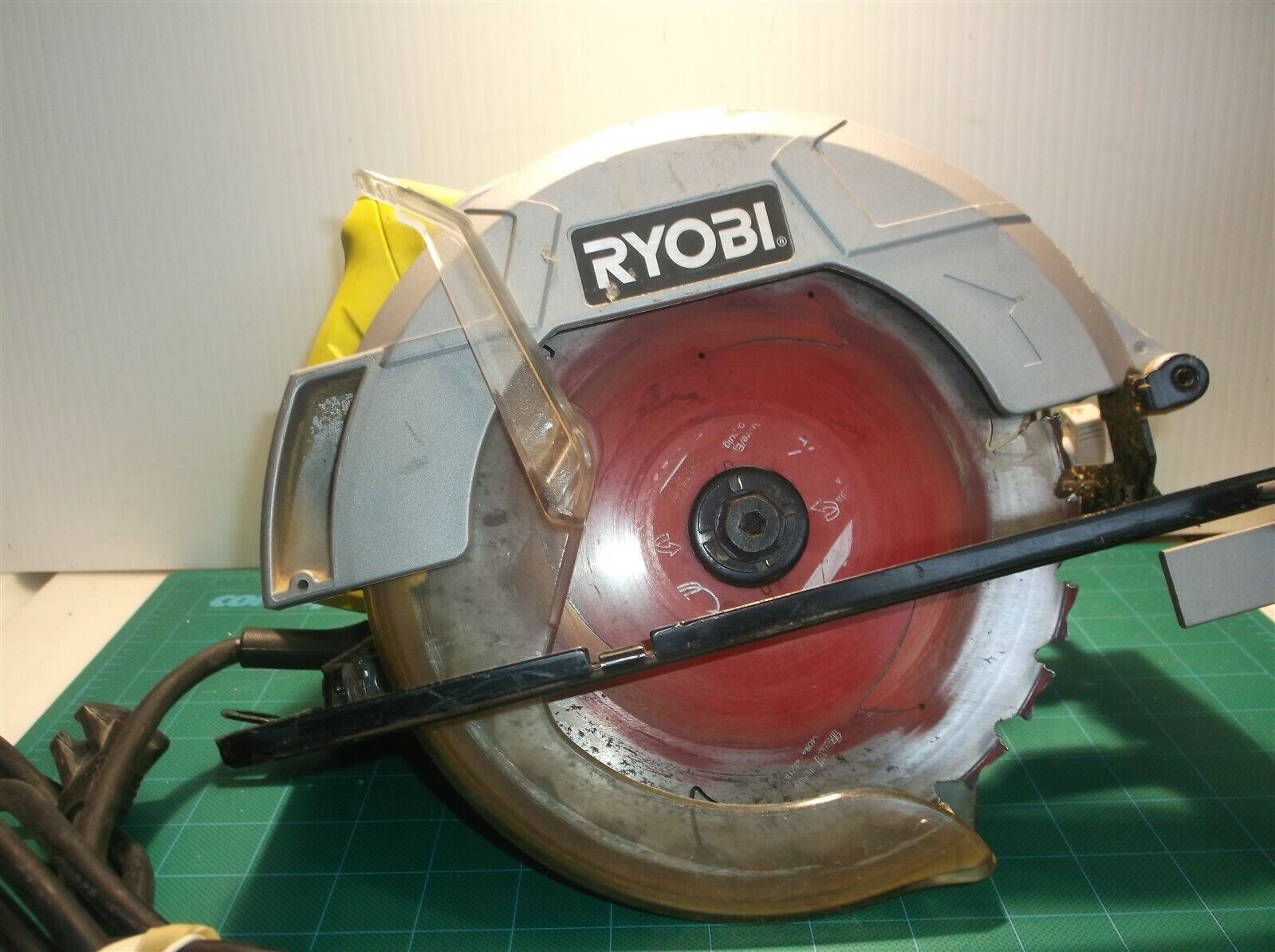 Ryobi CSB125 1/4 in Corded Circular Saw 13 Amp sn cs17172d619193 eBay