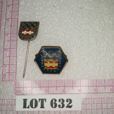 Vintage OLYMPIC Games Olympics INNSBRUCK 1976 76 Switzerland Pin 2/1 Lot 632