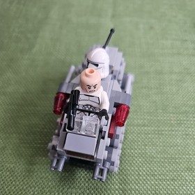 75028 LEGO Complete Star Wars: Clone Turbo Tank Microfighter