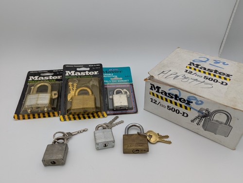 Caja de candados masterlocks antiguos vintage 500-D 105-D con llaves nuevo stock antiguo NOS - Imagen 1 de 5