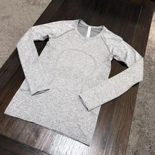 Lululemon Swiftly Tech Long Sleeve 2.0 Crew Neck Top Slate Gray Size 6