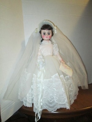 Vintage 18'' Madame Alexander Elise Bride Doll