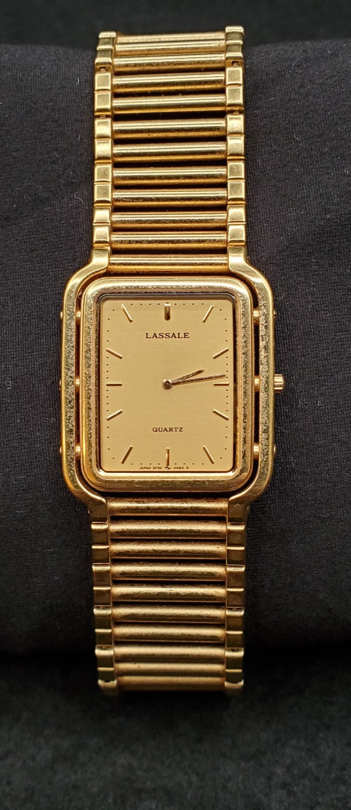 Gold Seiko Quartz Mens Watch by Japan Tone Steel Vtg Lassale Stainless 2F50-5879 - VintageWatches.PK Gold Seiko Quartz Mens Watch by Japan Tone Steel Vtg Lassale Stainless 2F50-5879 - vintagewatches.pk