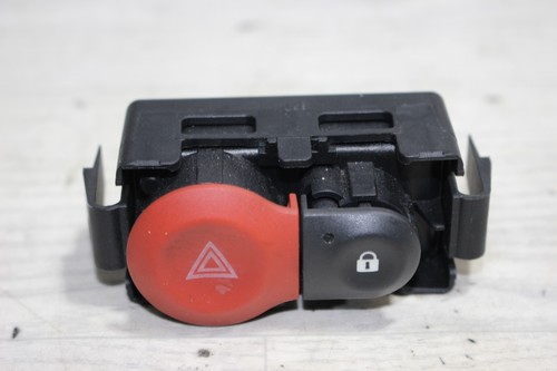 Warnblinkschalter Schalter 8200214896A  Delphi 88300000 Renault Clio III Bj,07
