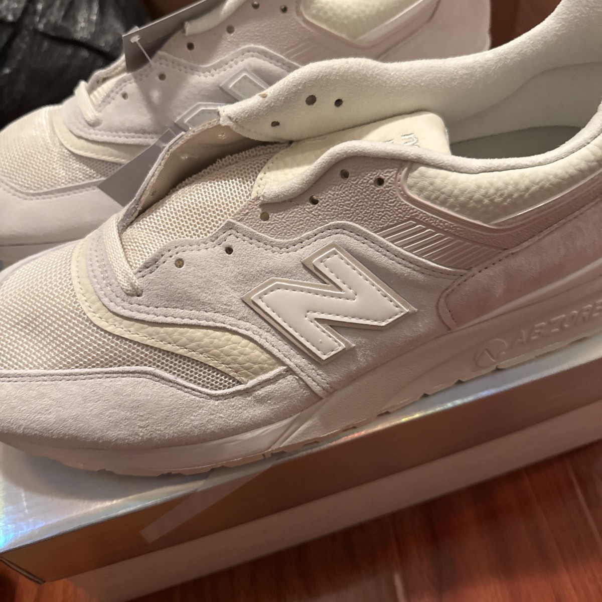 🐰SOLDOUT🐰Ronnie Fieg x KITH x New Balance 997.5 MIUSA 🐰SOLDOUT🐰Ronnie Fieg x KITH x New Balance 997.5 MIUSA
