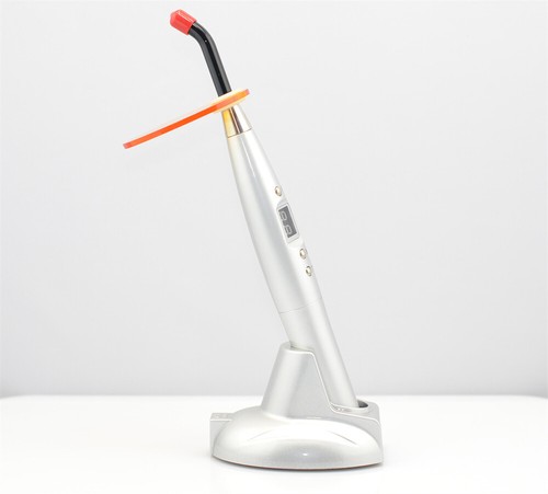 4 Colors Cordless Dental 5W LED Curing Lights Lamp 1500mw 5 Seconds 3mm Solidify - Picture 3 of 13