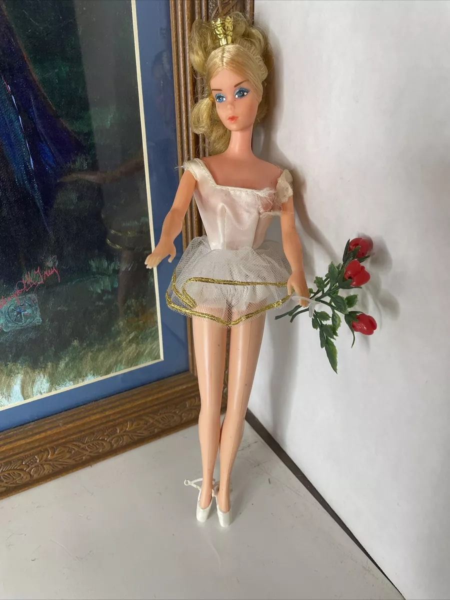 VINTAGE BALLERINA BARBIE #9093 1975 Mattel rare Honey blonde hair *READ*