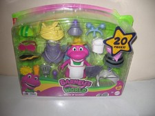 Fisher Price Mattel Barney s World Dress Up Barney 20 Pc Set Ages 2 NEW Cartoon