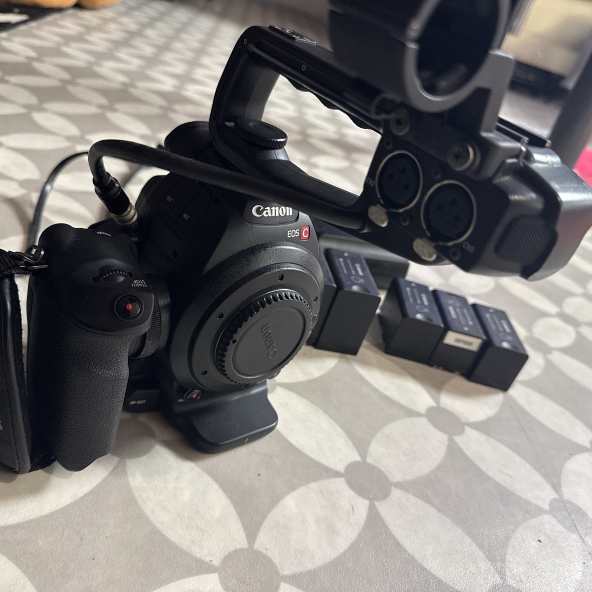 Canon C100 Cinema Camera Used Canon EOS C100 Cinema Camcorder Body