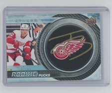 2022-23 UD Trilogy Signature Pucks Team Logo Jonatan Berggren RC Auto 23 #RSP-JB