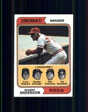 1974 Topps #326 Reds Field Leaders (Sparky Anderson...)
