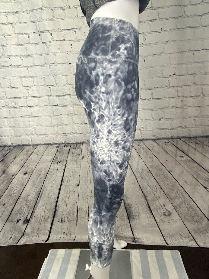 Lululemon Align High-Rise Crop 21 Marble Dye Yoga Pants, Size 10 NWT  Leggings
