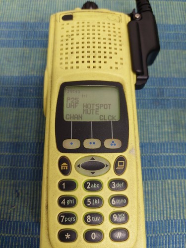 Motorola XTS 5000R Version 3, UHF, P25, Trunked