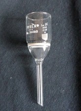 PYREX Glass 30mL Medium Fritted Buchner Filter Funnel 30mm Disc 36060-30M