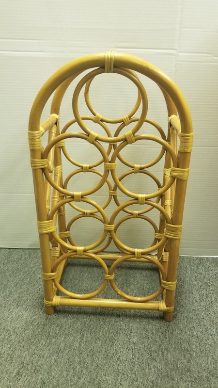 Vintage Curved Bamboo Rattan Wine Bottle Rack Boho Hippie MCM 7 Bottles NM ✌