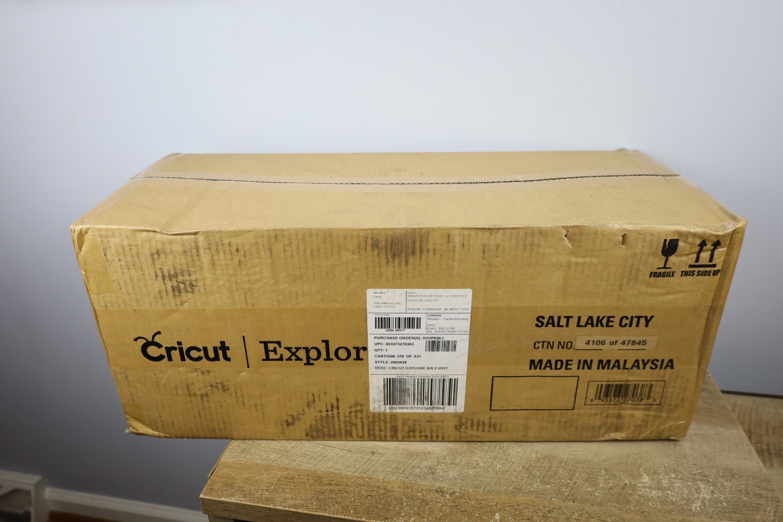 Cricut Explore Air 2 Machine Peacock Smart Cutting Machine DIY Homecraft NIB