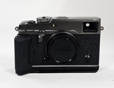 Fujifilm X-Pro2 Body Professional Mirrorless Camera 24.3MP