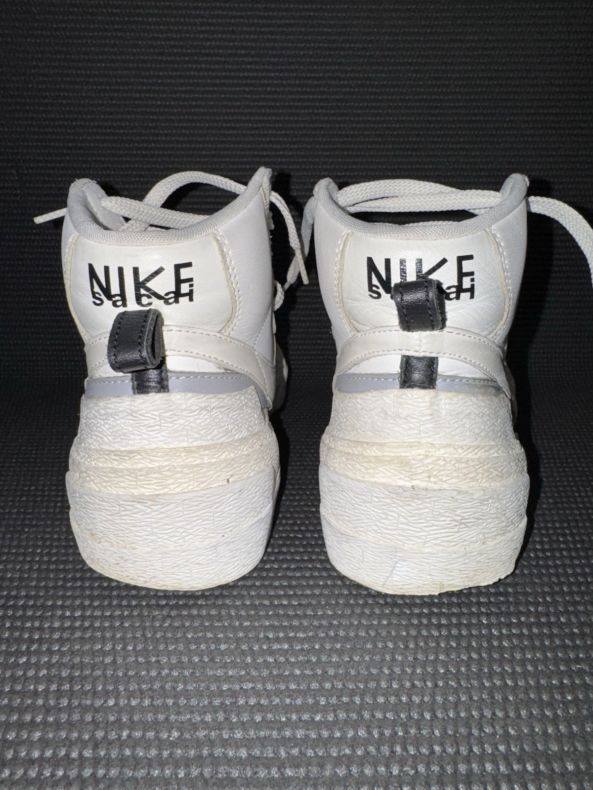 Size 9 - Nike sacai x Blazer Mid White Grey thumbnail 4