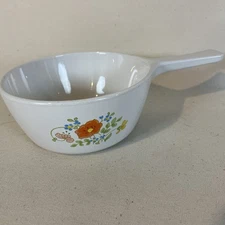 Vintage Corning Ware P82-B Wildflower Poppy 1.5 Pint Range Oven Microwave